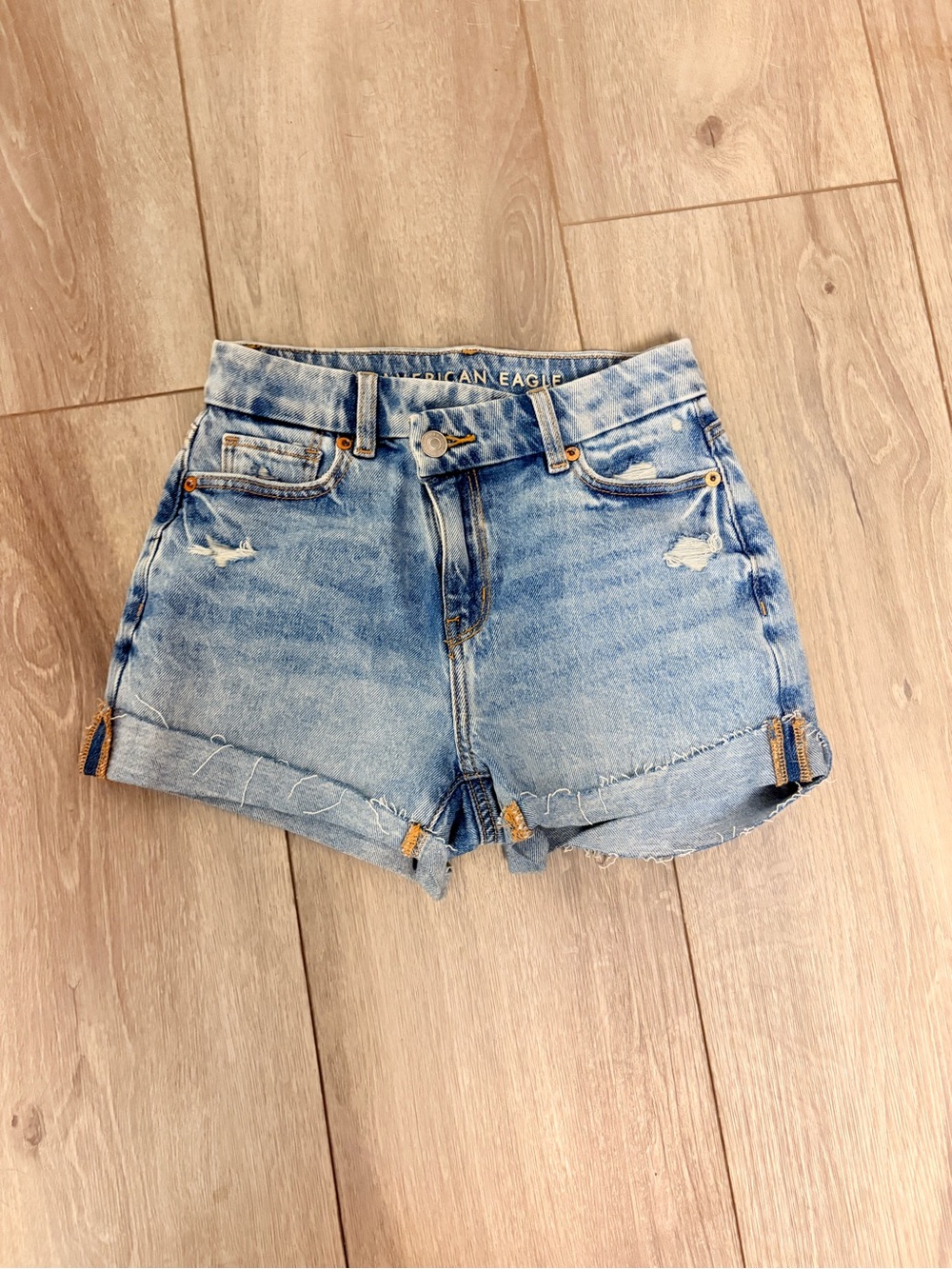 American Eagle Outfitters Light Wash High-Rise Rolled Hem Denim Shorts